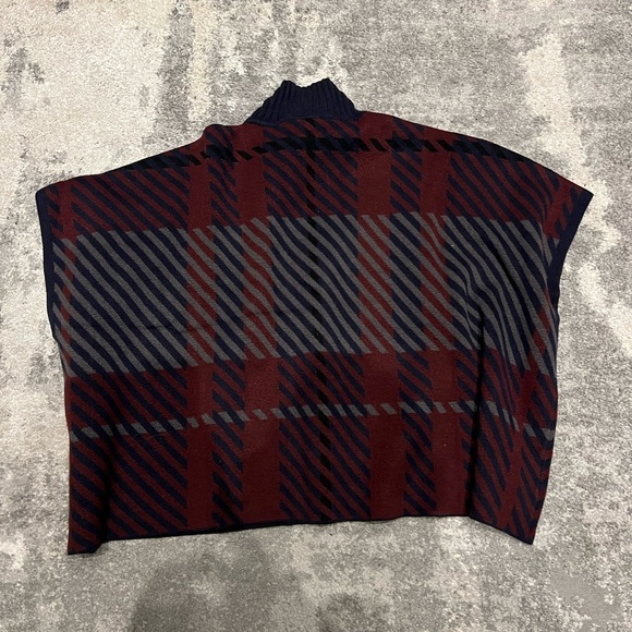 NWOT. Ann Taylor oversized poncho - burgundy, navy, grey - Picture 2 of 4